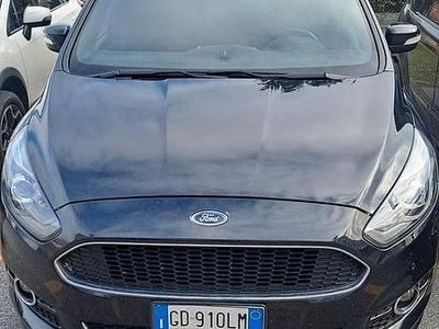Usata Ford S-MAX S 150 CV (110 kW) 2019 Nero Monovolume