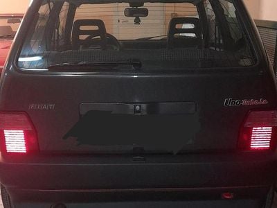 Occasion Fiat Uno Racing 200 ch (147 kW) 1990 Gris Citadine