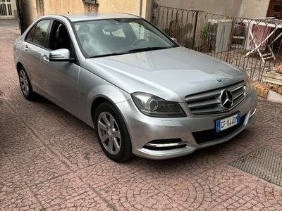 Mercedes C200