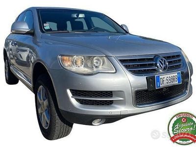 Usata VW Touareg R 174 CV (127 kW) 2006 Grigio SUV