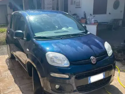 Usata Fiat Panda Easy 69 CV (50 kW) 2016 Bluazzurro Utilitaria