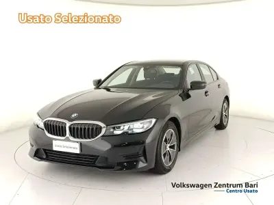 Usata BMW 318 Advantage 150 CV (110 kW) 2020 Nero Berlina