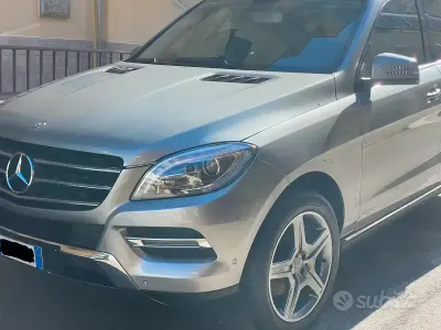 Usata Mercedes ML250 204 CV (150 kW) 2015 Grigio SUV