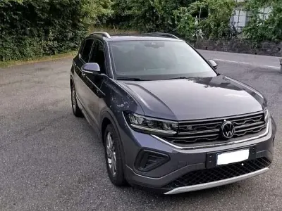 Usata VW T-Cross R-line 116 CV (85 kW) 2024 SUV