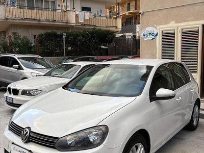 Usata VW Golf VI Highline 122 CV (89 kW) 2011 Bianco Utilitaria
