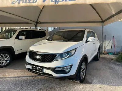 Usata Kia Sportage 116 CV (85 kW) 2015 Bianco SUV