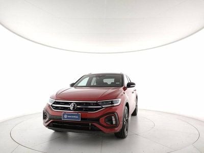 Usata VW T-Roc R-line 150 CV (110 kW) 2022 Kings red metallizzato deep black perlat SUV