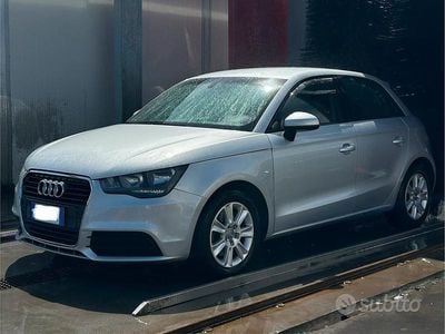 Usata Audi A1 Sportback 105 CV (77 kW) 2012 Grigio Utilitaria