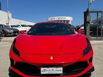 Usata Ferrari F8 721 CV (530 kW) 2022 Rosso Coupé