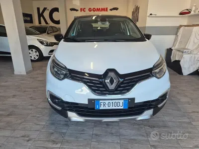 Usata Renault Captur 110 CV (80 kW) 2018 Bianco SUV