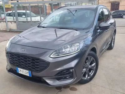 Usata Ford Kuga ST-Line X 120 CV (88 kW) 2023 Magne.grey SUV