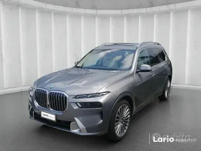 Usata BMW X7 381 CV (280 kW) 2023 Grigio SUV