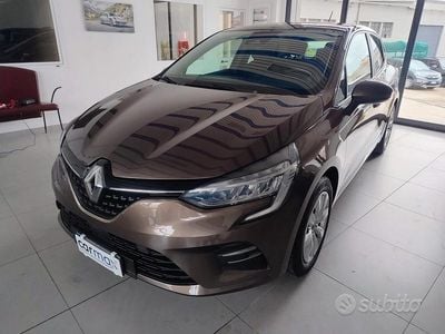 Usata Renault Clio V Zen 85 CV (62 kW) 2020 Marrone Berlina
