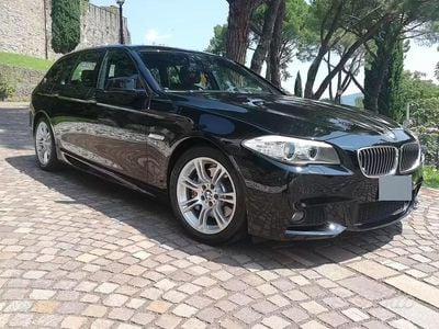 Begagnad BMW 525 M Sport 218 HK (160 kW) 2012 Svart Kombi