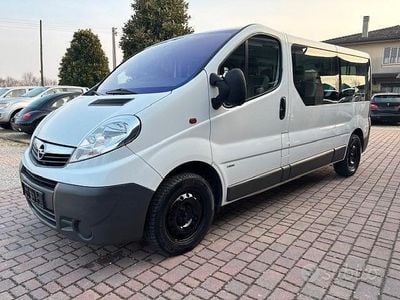 Usata Opel Vivaro 101 CV (74 kW) 2013 Bianco Monovolume