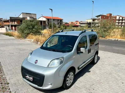 Usata Fiat Qubo Trekking 95 CV (69 kW) 2013 Grigio Monovolume