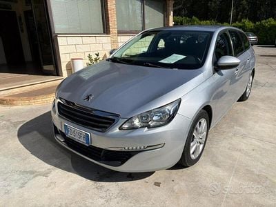 Occasion Peugeot 308 Active 99 ch (72 kW) 2016 Gris Break