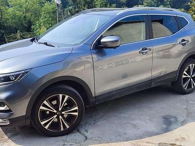 Grigio Usata 2018 Nissan Qashqai N-Connecta SUV | 14.200 € (Buon prezzo)
