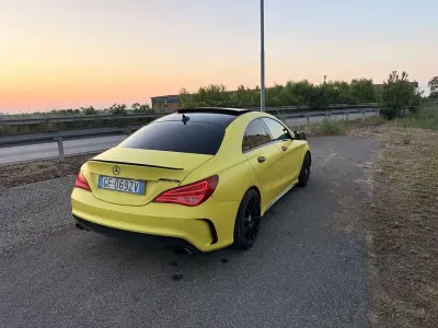 Usata Mercedes CLA220 170 CV (125 kW) 2014 Berlina
