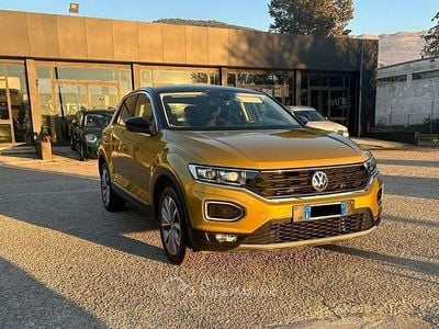 Usata VW T-Roc Advance 150 CV (110 kW) 2019 Giallo SUV
