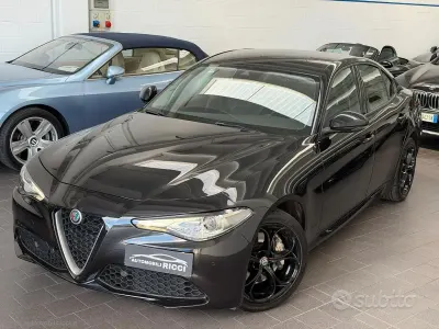 Usata Alfa Romeo Giulia Executive 190 CV (139 kW) 2018 Nero Berlina