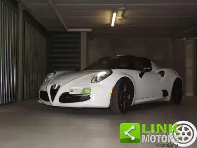 Usata Alfa Romeo 4C Spider 239 CV (175 kW) 2017 Bianco Cabrio
