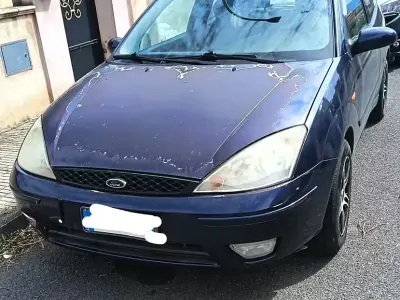 Usado Ford Focus 116 HP (85 kW) 2004 Azul Citadino