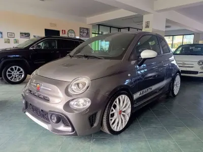 Usata Abarth 595 Turismo 165 CV (121 kW) 2021 Grigio Utilitaria