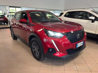 Usata Peugeot 2008 S 101 CV (74 kW) 2020 Rosso SUV