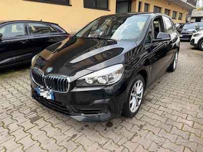 Usata BMW 225 Active Tourer iPerformance 136 CV (100 kW) 2019 Nero Monovolume