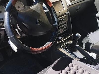 Peugeot 407