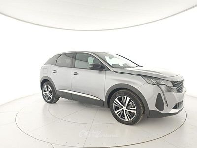 Usata Peugeot 3008 Allure 190 CV (139 kW) 2024 Argento SUV