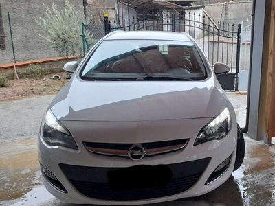 usata Opel Astra Sedan 1.4 t Cosmo Gpl-tech 140cv E6