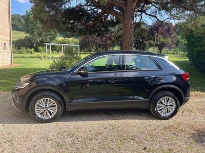 Usata VW T-Roc Style 150 CV (110 kW) 2024 Nero SUV