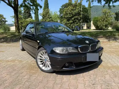 Usata BMW 325 Efficient Dynamics 192 CV (141 kW) 2003 Nero Cabrio