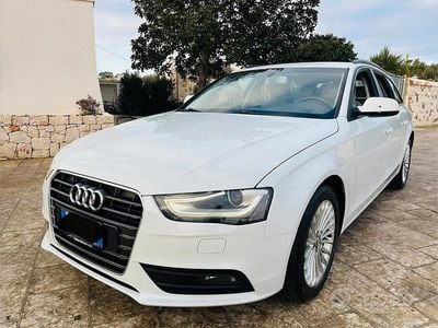 Usata Audi A4 143 CV (105 kW) 2012 Bianco Station wagon