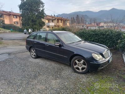 Mercedes C220