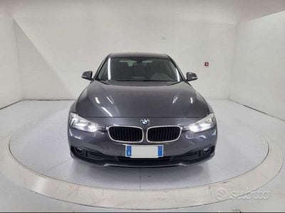 Usata BMW 318 Comfort Edition 2015 Grigio Station wagon
