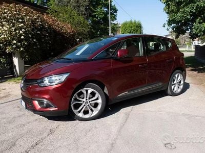 Usata Renault Scénic IV Zen 110 CV (80 kW) 2017 Monovolume