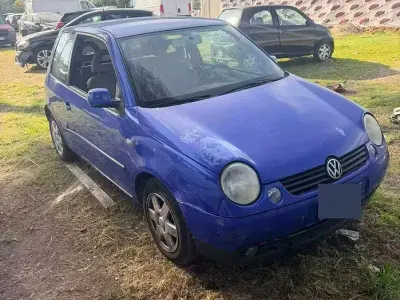 Usata VW Lupo 60 CV (44 kW) 2001 Blu Utilitaria
