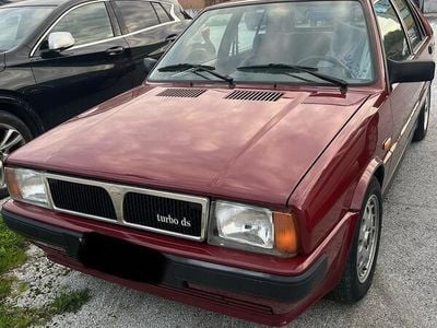 Usata Lancia Delta 80 CV (58 kW) 1991 Utilitaria