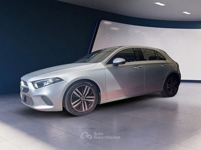 Usata Mercedes A180 116 CV (85 kW) 2021 Gray Berlina