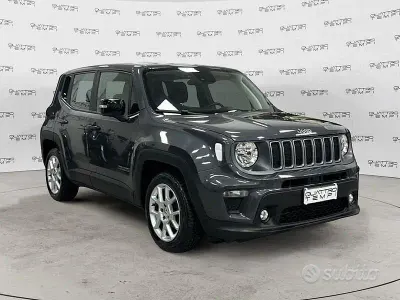 Usata Jeep Renegade Limited 131 CV (96 kW) 2023 Grigio SUV
