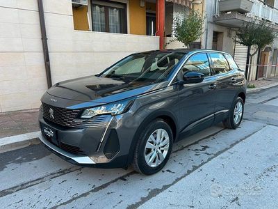 Usata Peugeot 3008 Active 131 CV (96 kW) 2022 Grigio SUV