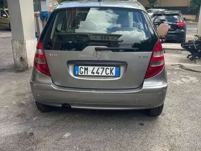 Usata Mercedes A180 Classic 109 CV (80 kW) 2012 Berlina