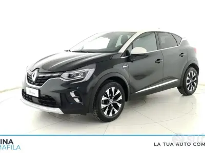 Usata Renault Captur Techno 91 CV (66 kW) 2023 Nero SUV