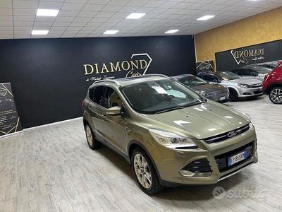 Usata Ford Kuga 163 CV (119 kW) 2012 Verde SUV