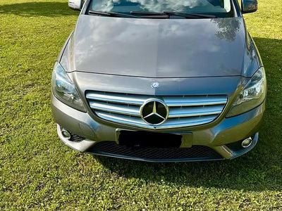 Usata Mercedes B180 109 CV (80 kW) 2014 Monovolume