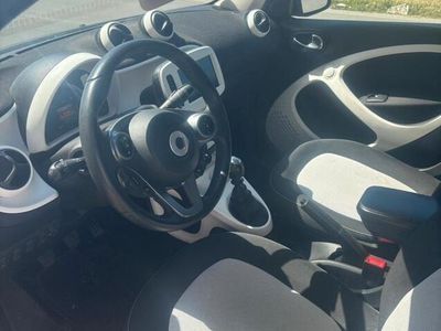 Grigio Usata 2015 Smart ForFour Utilitaria | 6500 € (Ottimo prezzo)