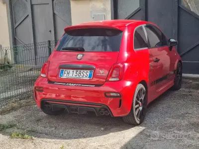 Usata Abarth 500 180 CV (132 kW) 2016 Rosso Berlina